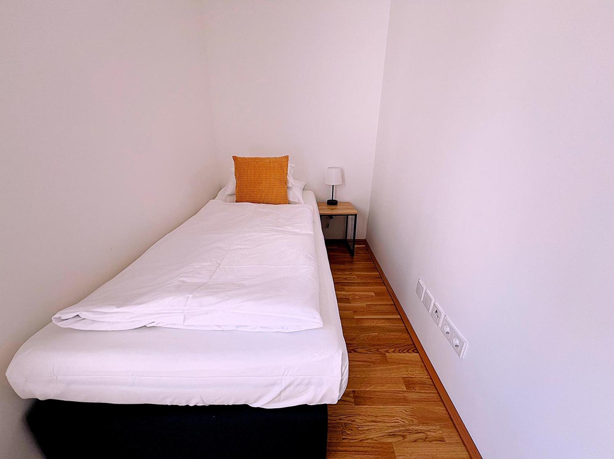 Modern, New, Next To Metro - Gg13 Apartments Wien Rom bilde